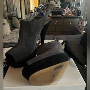 Women’s platform sandal